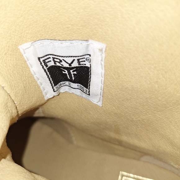 A pair of Frye Phillip Harness dark brown ankle boots in a women's size 6. EUC - Picture 7 of 14